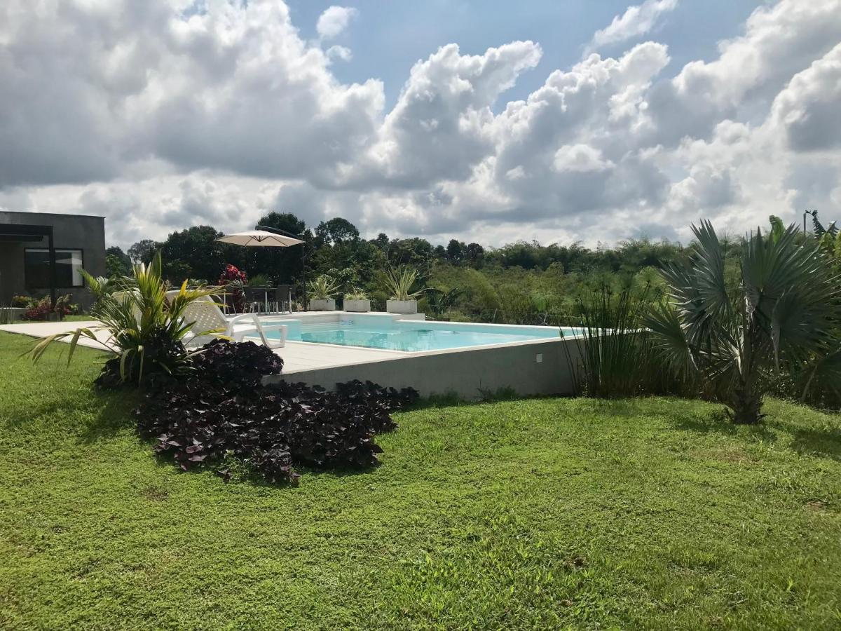 Torcaza Casa De Campo กิมบายา ภายนอก รูปภาพ